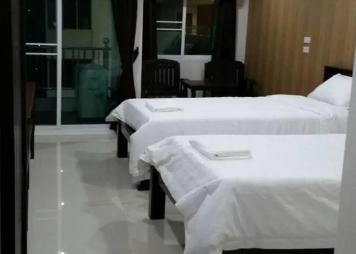 Pearl Serviced Hotel 2*