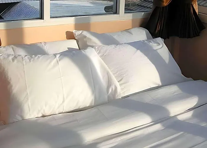 Hotel Pearl Serviced 2*